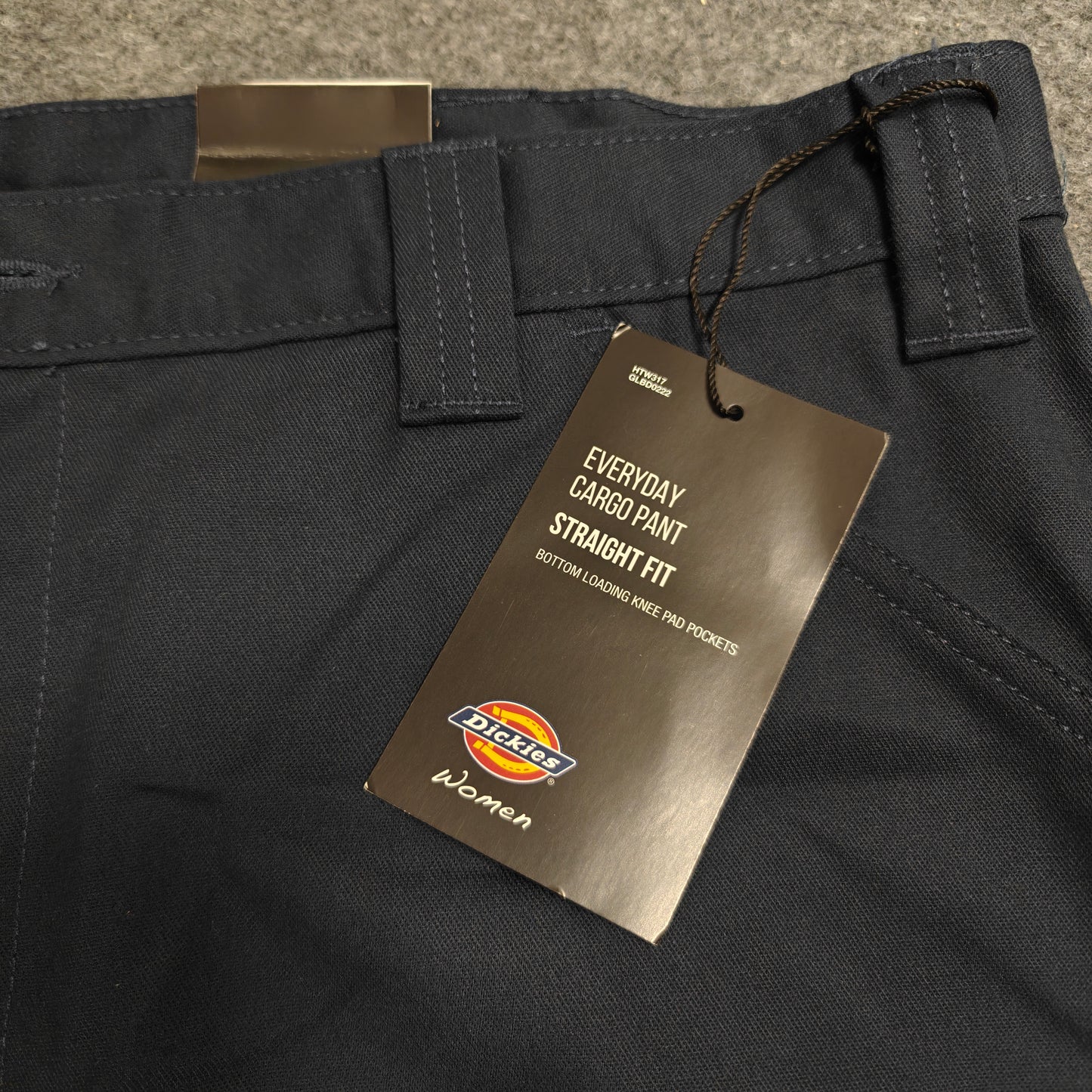 Dickies Cargo Pants – Straight Fit