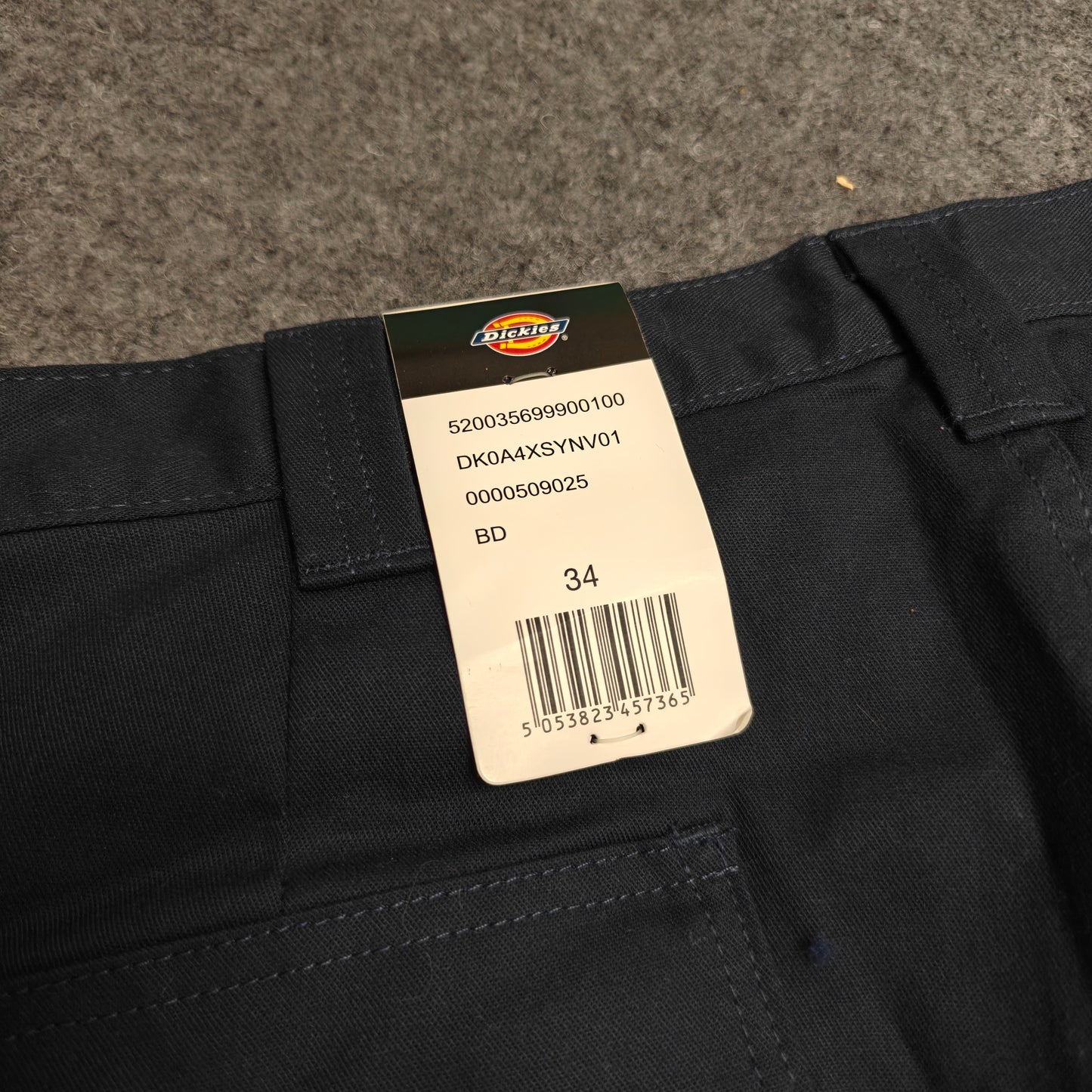 Dickies Cargo Pants – Straight Fit